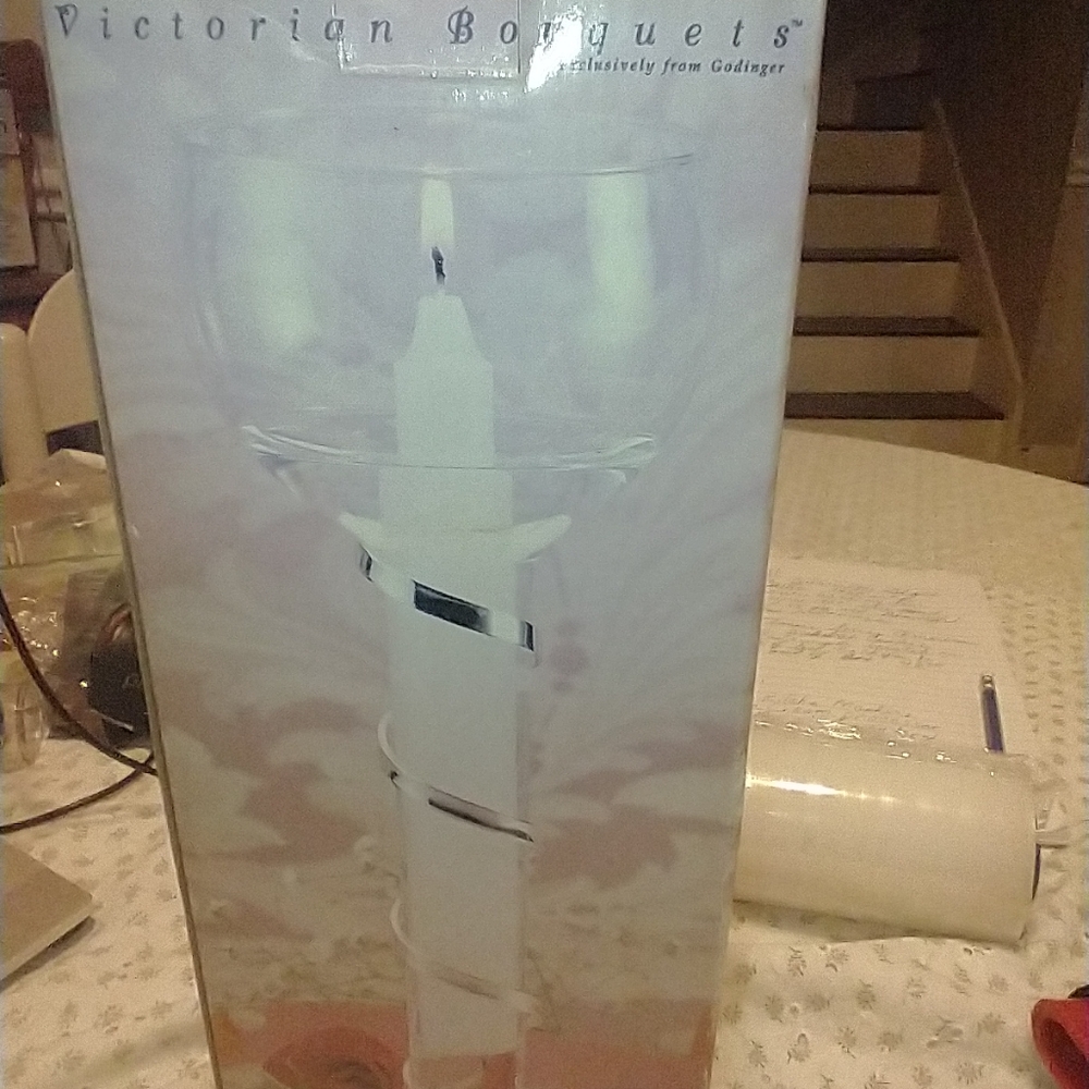 Candle holder